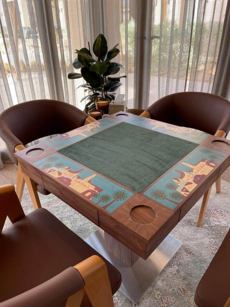 AD Diryah Card's Table